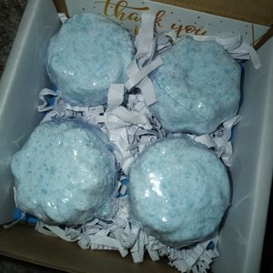 Bath bombs